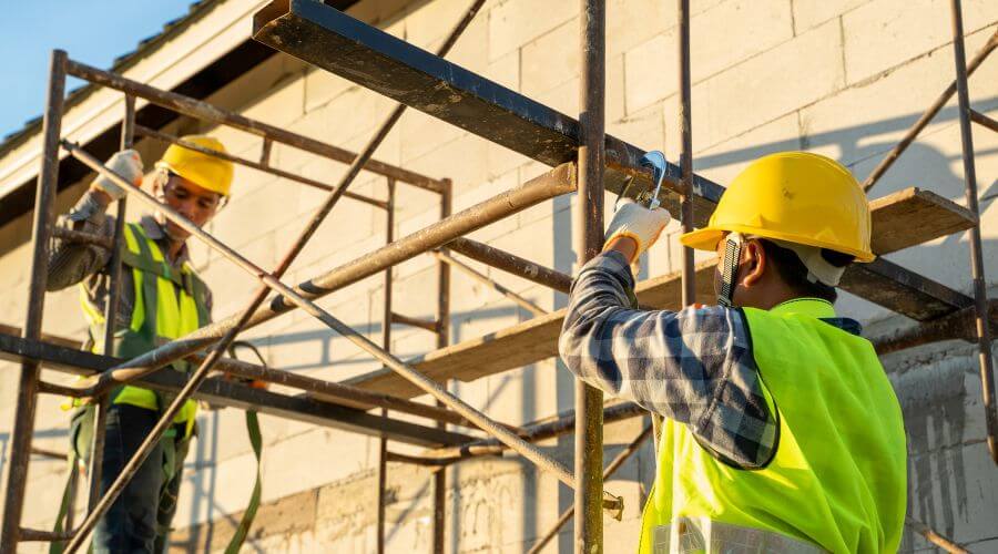 Expert Emergency Roof Repairs services in Houston, OH